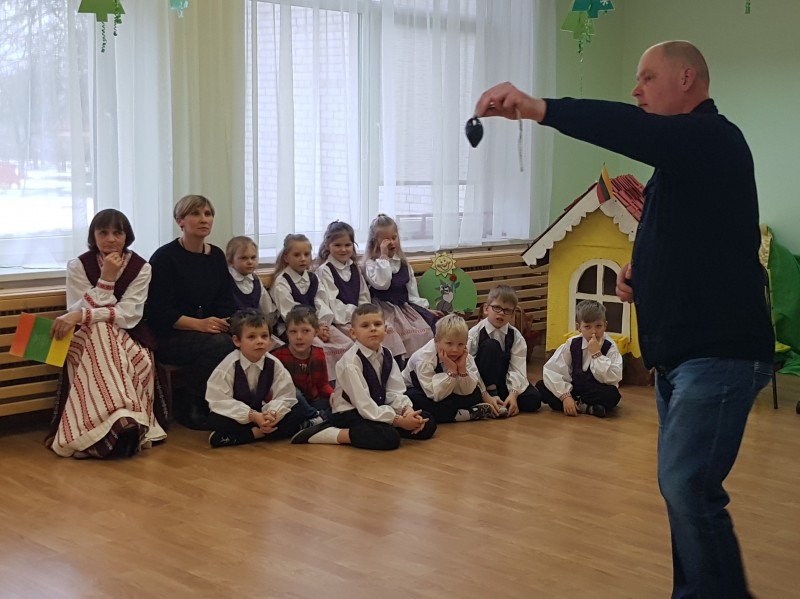 „Grok,grok armonikėle“-2